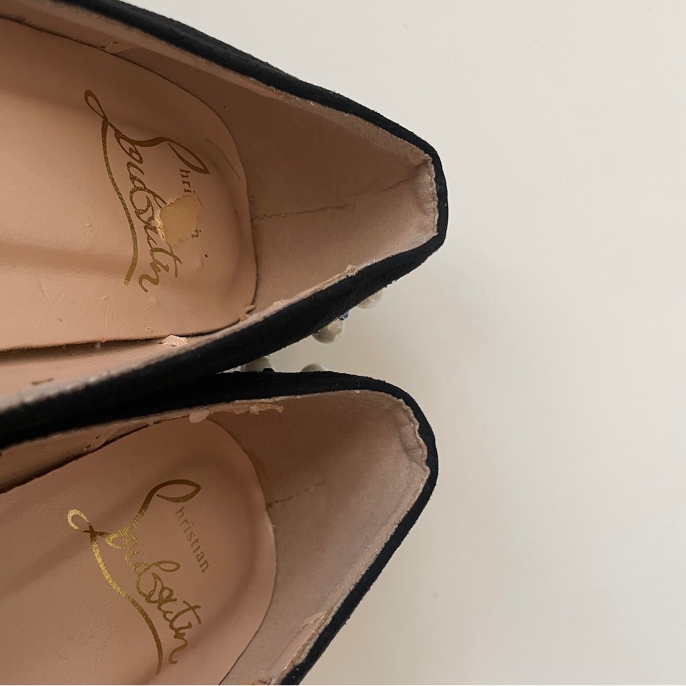 MORE PHOTOS 👠 Christian Louboutin Black Suede Embellished Pump - Size 35 - Picture 6 of 12